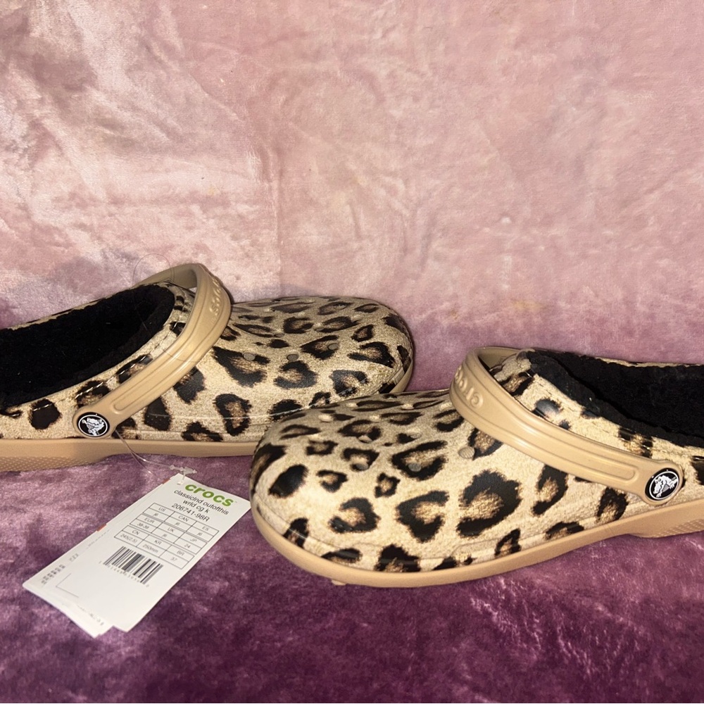 CROCS Women's Tan Leopard Clogs